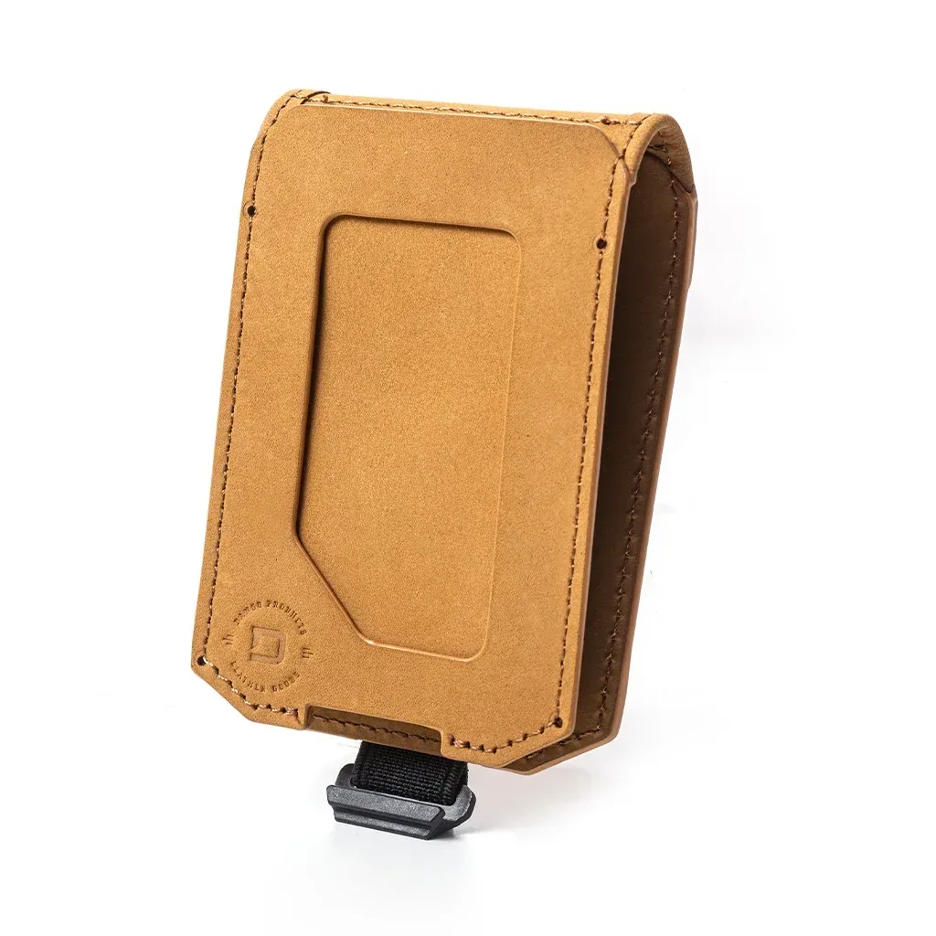M4 Maverick™ Bifold Pockets