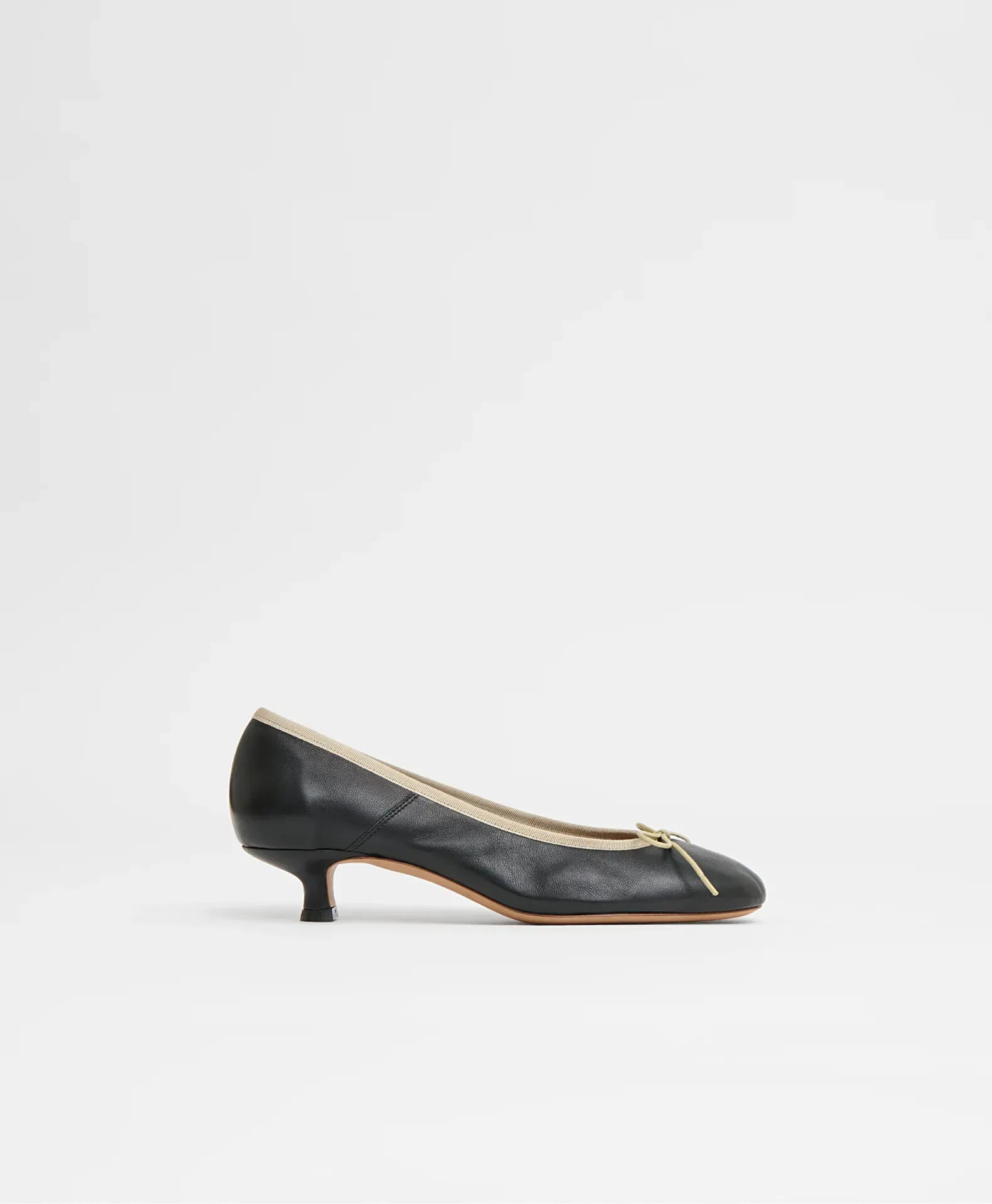 Dance Kitten – Black/Warm Grey