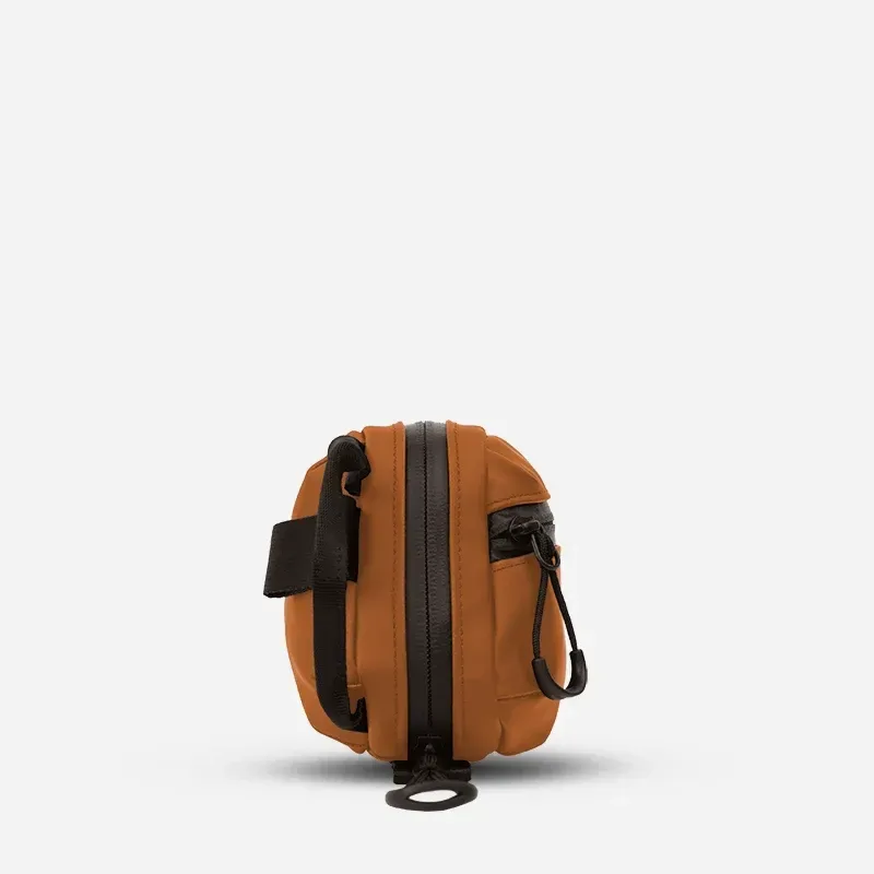 Tech Bag Medium in Sedona Orange